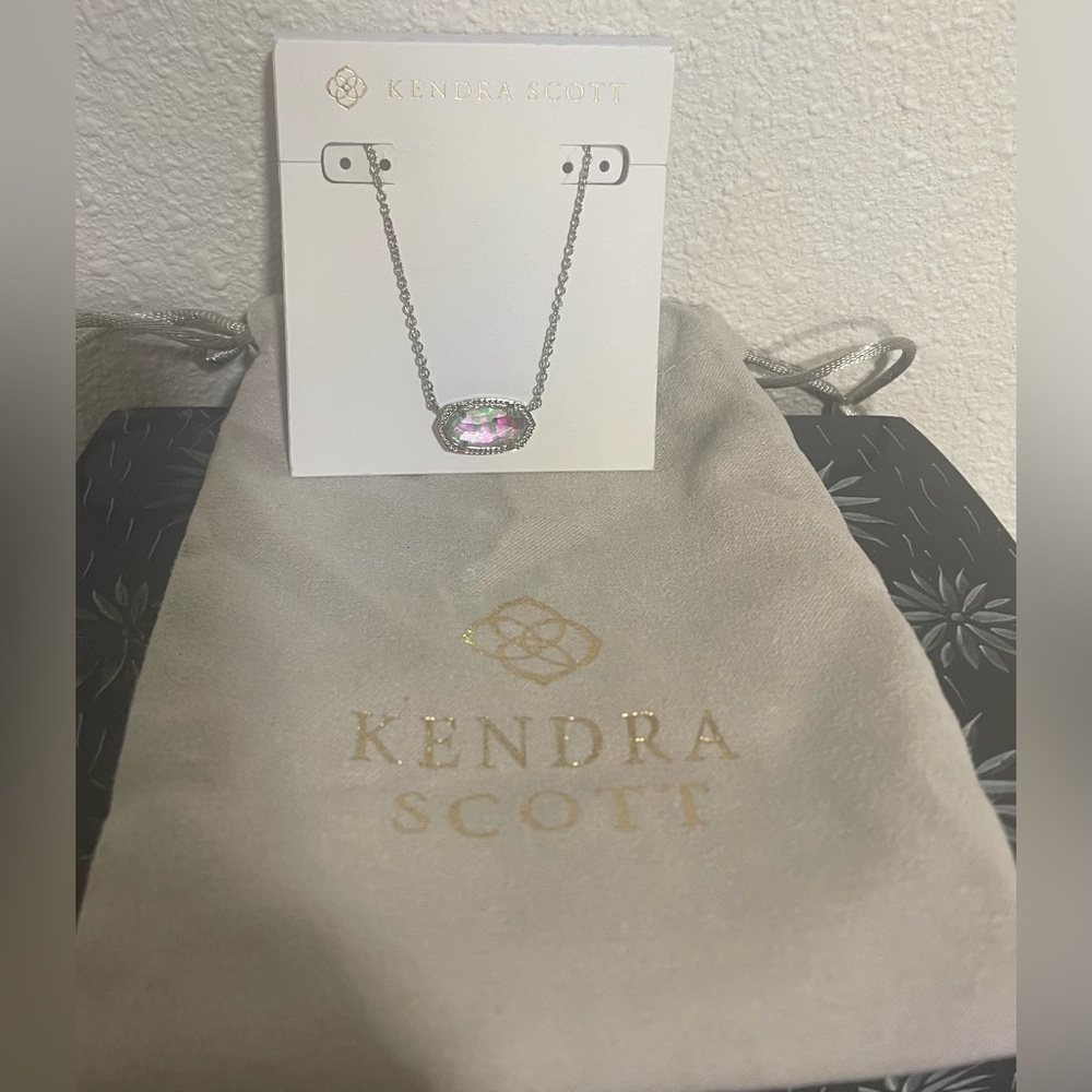 👒 Beautiful multi colored Kendra Scott Elisa Lux Necklace NWT